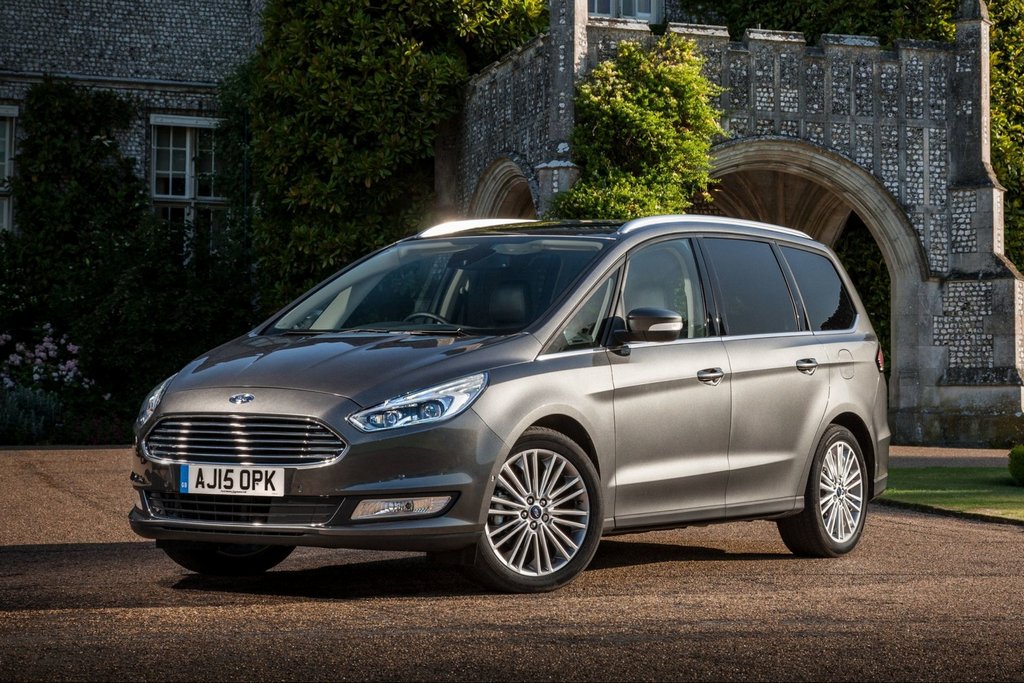 Siedem stanowisk minivan Ford Galaxy trzeciego wcielenia