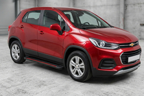 Chevrolet Trax 2012-2023 Progi Boczné Maya Red (2 szt., Aluminium) zdjęcia 1