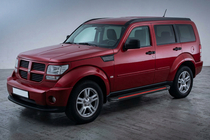 Dodge Nitro 2006-2011 Progi Boczné Maya Red (2 szt., Aluminium) zdjęcia 1