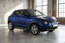 Nissan Juke 2010-2019 Progi boczne Bosphorus Grey (2 szt., aluminium) zdjęcia 1