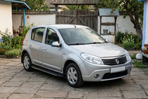 Renault Sandero 2007-2013 Progi boczne Bosphorus Grey (2 szt., aluminium) zdjęcia 1