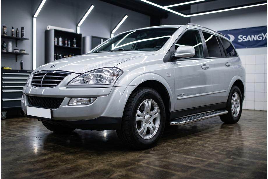 SsangYong Kyron 2005-2014 Progi Boczne Maydos V2 (2 szt., Aluminium i Stal Nierdzewna) Image