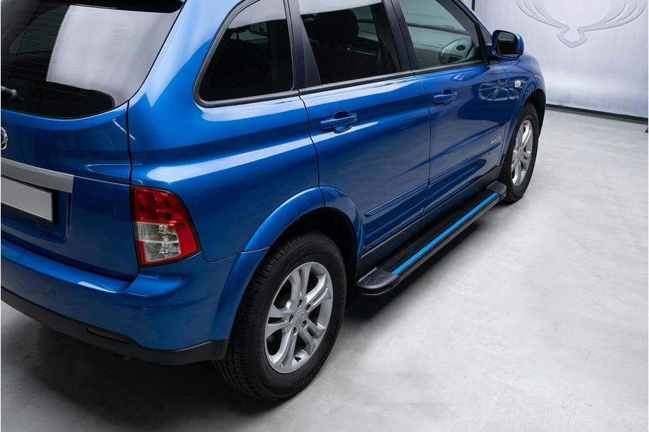 SsangYong Action 2005-2018 Progi Boczné Maya Blue (2 szt., Aluminium) Image