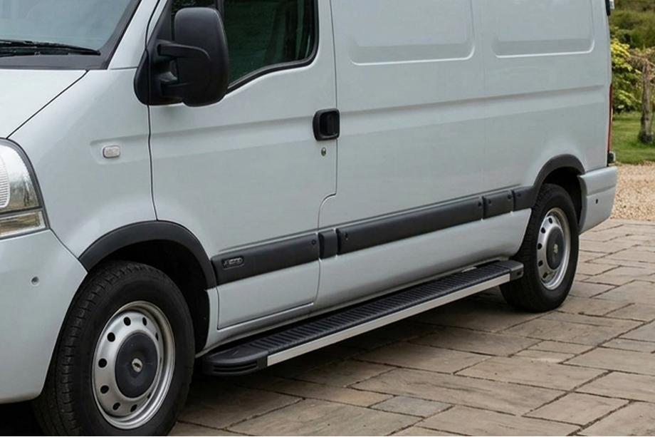 Renault Master 1998-2010 Progi Boczné Maya V1 (2 szt., Aluminium) Image