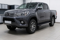 Toyota Hilux 2015- Progi boczne Bosphorus Grey (2 szt., aluminium) zdjęcia 1