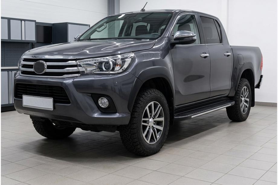 Toyota Hilux 2015- Progi boczne Bosphorus Grey (2 szt., aluminium) Image