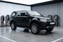 Mitsubishi Pajero Sport 2008-2015 Progi boczne Bosphorus Grey (2 szt., aluminium) zdjęcia 1
