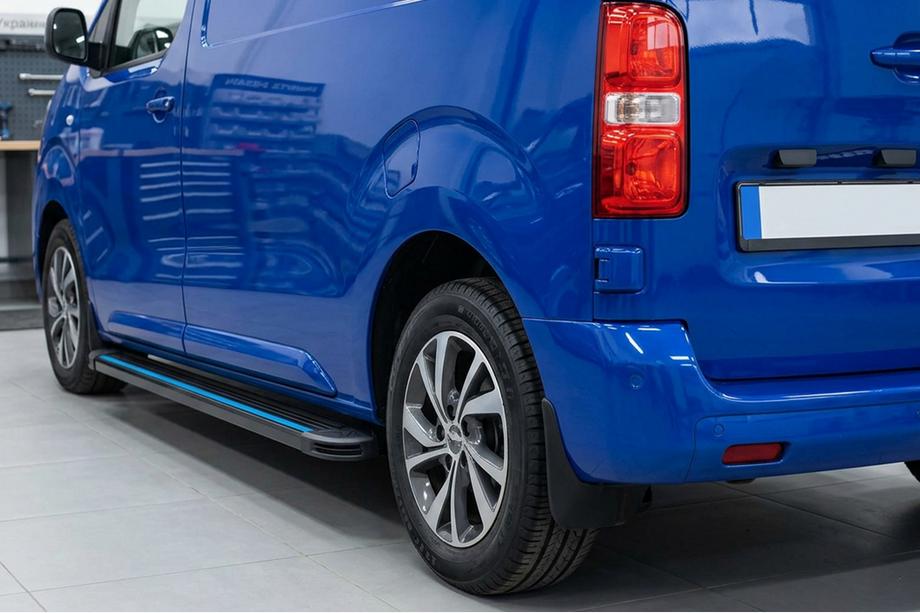 Citroen Jumpy/Dispatch 2017- Progi Boczné Maya Blue (2 szt., Aluminium) Image