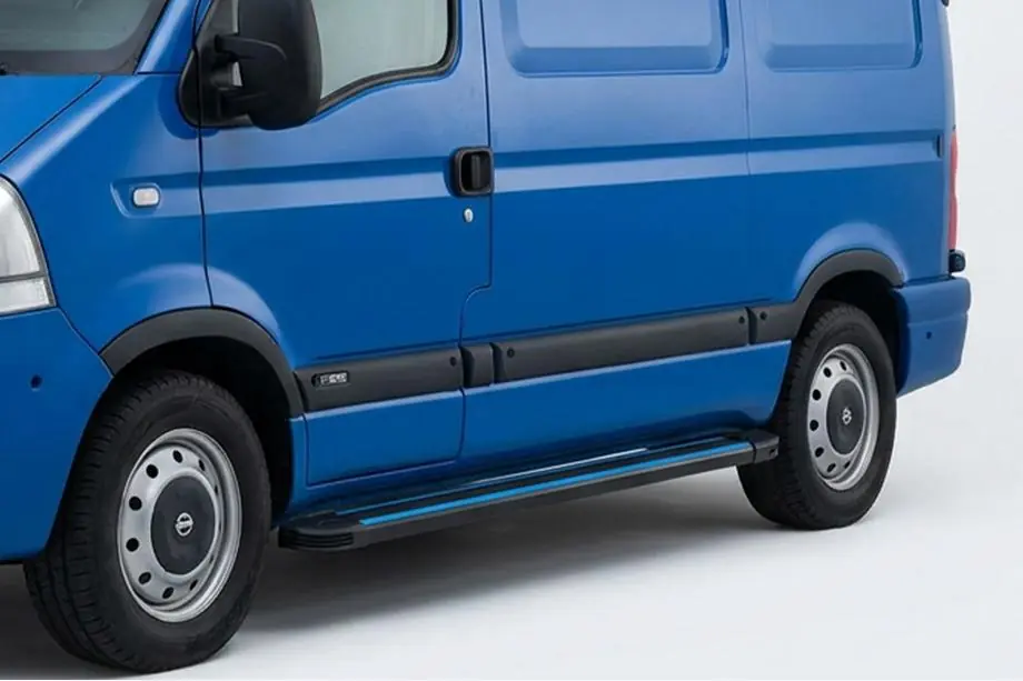 Nissan Interstar 2002-2010 Progi Boczné Maya Blue (2 szt., Aluminium) Image