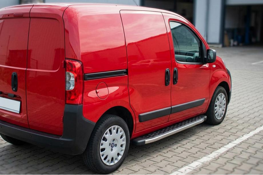 Citroen Nemo 2007-2017 Progi Boczné BlackLine (2 szt., Aluminium) Image