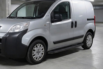 Citroen Nemo 2007-2017 Progi Boczné Tayga Black (2 szt., Aluminium) zdjęcia 1