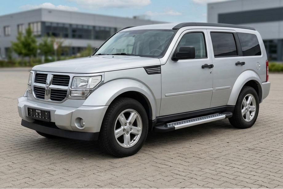 Dodge Nitro 2006-2011 Progi Boczné New Vision Grey (2 szt., Aluminium) Image