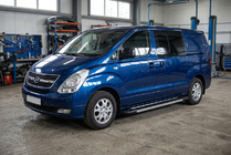 Hyundai H300, H1, Starex 2008-2020 Progi Boczné RedLine V1 (2 szt., aluminium) zdjęcia 1