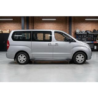 Progi Boczne New Vision Black (2 szt., Aluminium) Hyundai H300, H1, Starex 2008-2020 zdjęcia 1