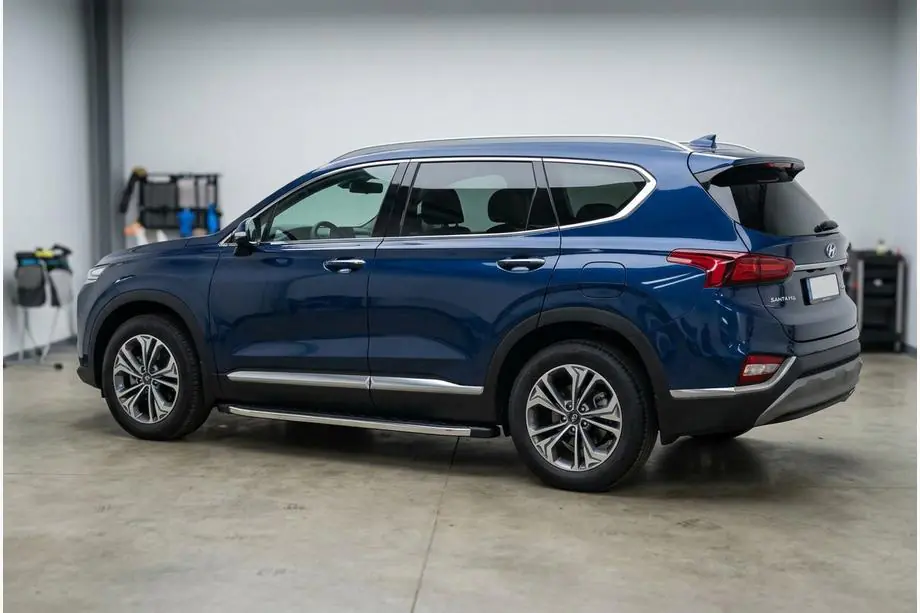 Hyundai Santa Fe 4 2018-2023 Progi Boczné BlackLine (2 szt., Aluminium) Image