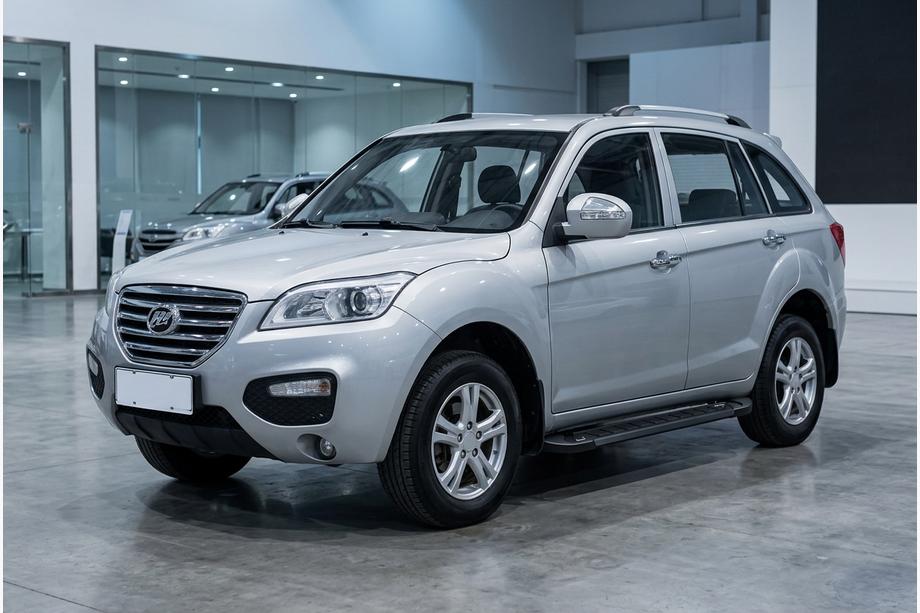 Lifan X60 2011- Progi Boczne RedLine Black (2 szt., Aluminium) Image