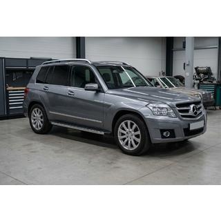 Progi Boczné BlackLine (2 szt., Aluminium) zdjęcia 1