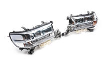 Toyota Land Cruiser 200 2007-2021 Reflektory Przednie 2016+ (ORYGINAŁ) zdjęcia 3