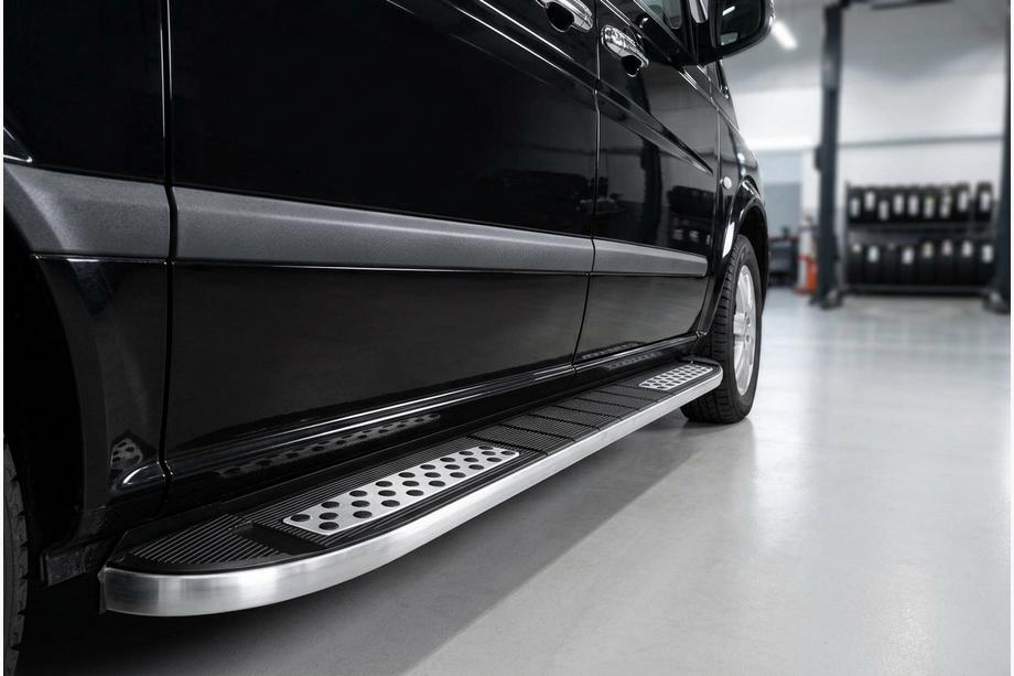 Mercedes Vito W639 2004-2014 Progi Boczné Tayga V2 (2 szt., Aluminium) Krótka i Średnia Image