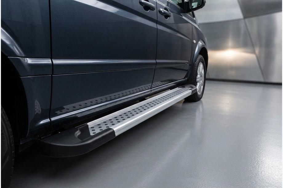 Mercedes Vito W639 2004-2014 Progi Boczné New Vision Grey (2 szt., Aluminium) Długa (ExtraLong) Image