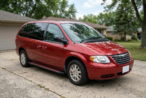 Chrysler Voyager 2001-2007 Progi Boczné Maya Red (2 szt., Aluminium) zdjęcia 1