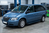 Chrysler Voyager 2001-2007 Progi Boczné Maya Blue (2 szt., Aluminium) zdjęcia 1