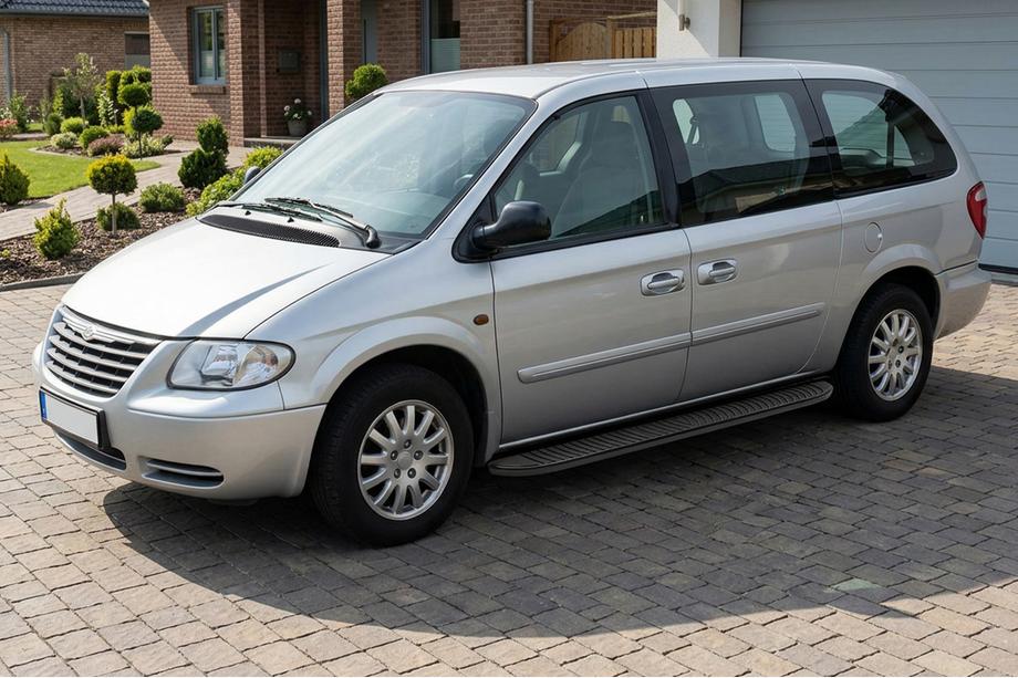 Chrysler Voyager 2001-2007 Progi Boczné Tayga Black (2 szt., Aluminium) Image