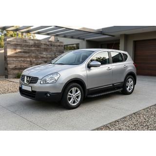 Progi Boczné Tayga Black (2 szt., Aluminium) Nissan Qashqai 2007-2010 zdjęcia 1