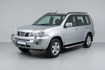 Nissan X-trail T30 2002-2007 Progi Boczne BlackLine (2 szt., aluminium) zdjęcia 1