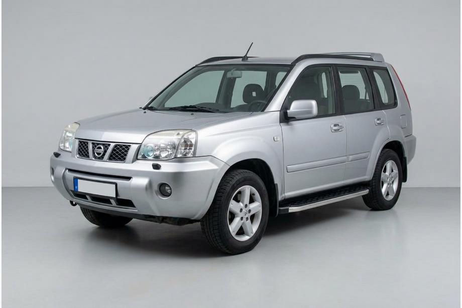 Nissan X-trail T30 2002-2007 Progi Boczne BlackLine (2 szt., aluminium) Image
