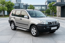 Nissan X-trail T30 2002-2007 Progi Boczné New Vision Grey (2 szt., Aluminium) zdjęcia 1