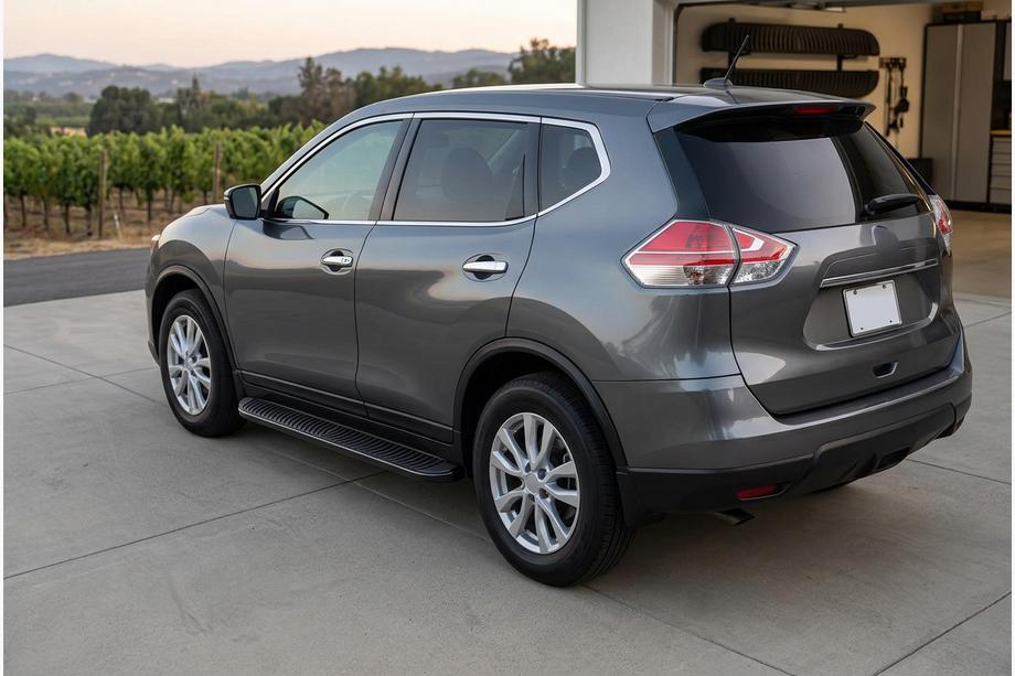 Nissan X-trail T32/Rogue 2014-2021 Progi Boczné Tayga Black (2 szt., Aluminium) Image
