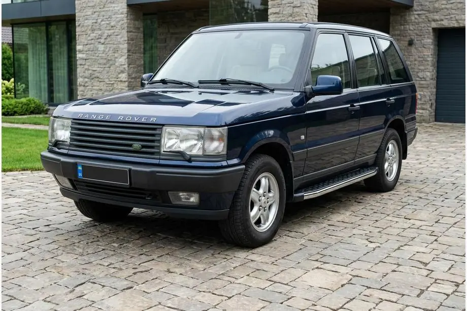 Range Rover II P38A 1997-2002 Progi Boczné BlackLine (2 szt., Aluminium) Image