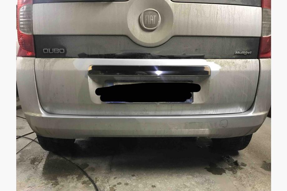 Fiat Fiorino/Qubo 2008-2024 Listwa chromowana nad tablicą rejestracyjną (stal nierdzewna) Zdjęcia 6