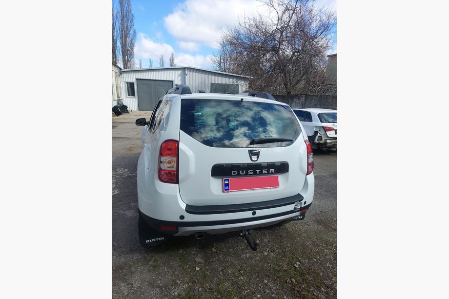 Renault Duster 2008–2017 Nakładka na tylny zderzak EuroCap (ABS) Zdjęcia 4