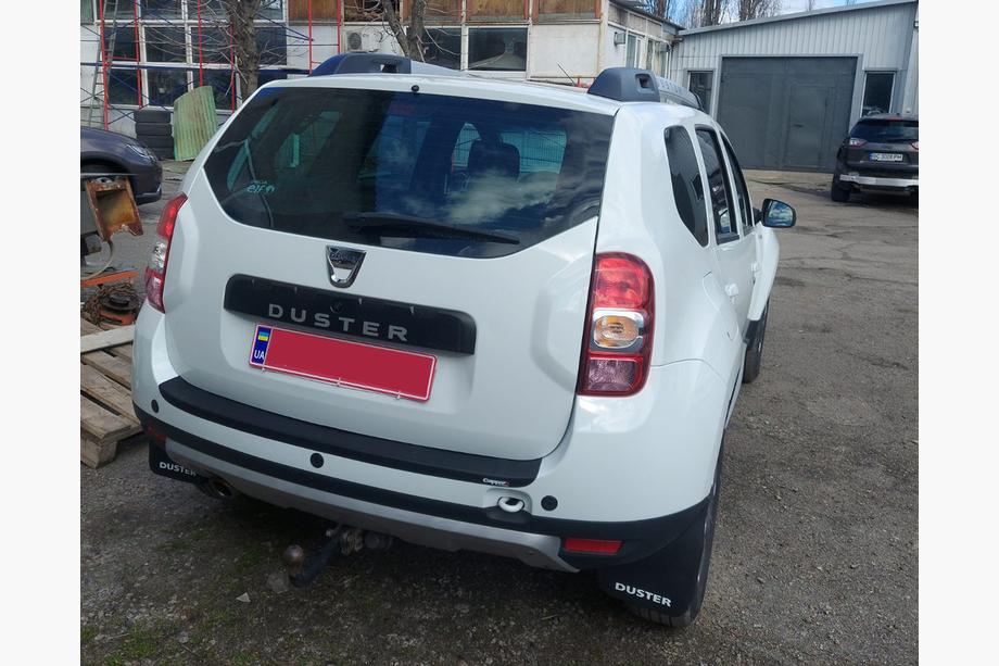 Renault Duster 2008–2017 Nakładka na tylny zderzak EuroCap (ABS) Zdjęcia 3
