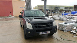 Isuzu D-Max 2002-2011 Deflektor maski 2006-2011 (EuroCap) zdjęcia 2