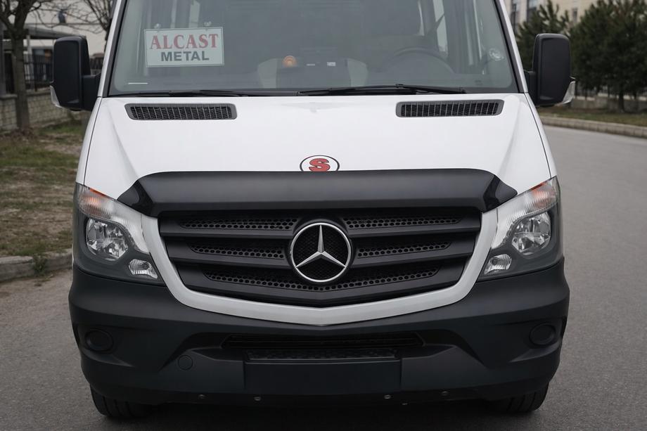 Mercedes Sprinter W906 2006–2018 Deflektor maski 2013+ (V2, EuroCap) Image