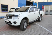 Mitsubishi L200 2006-2015 Deflektor maski (EuroCap) zdjęcia 4