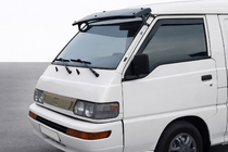 Mitsubishi L300 1986-2013 Daszek na przednią szybę zdjęcia 1