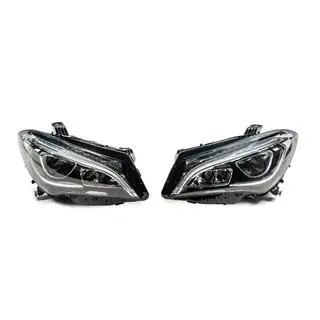 Reflektory przednie z LED (2 szt.)