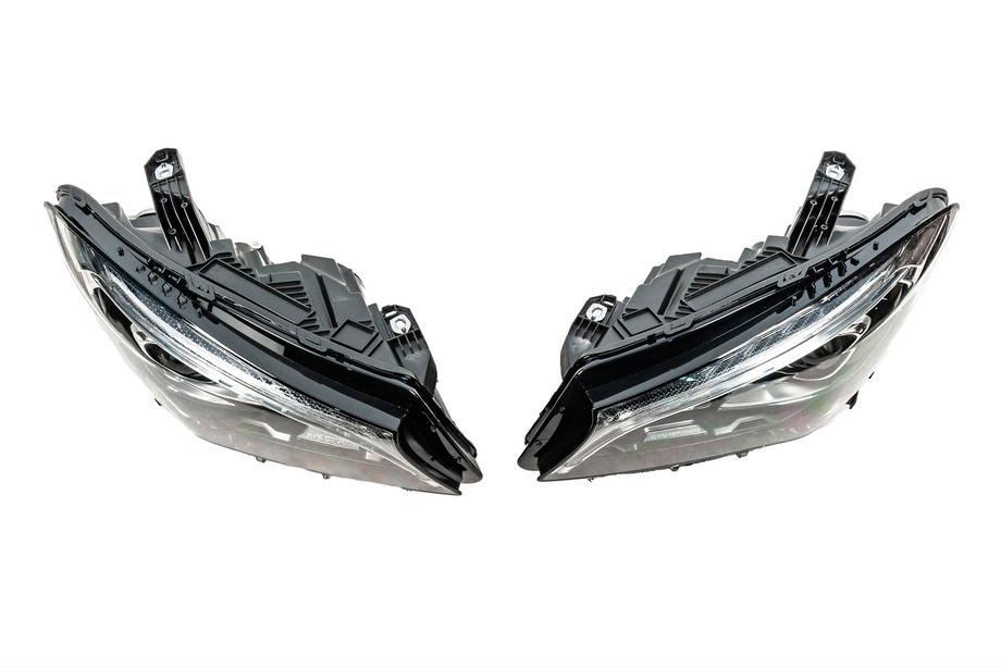 Mercedes CLA C117 2013-2019 Reflektory przednie z LED (2 szt.) Zdjęcia 3