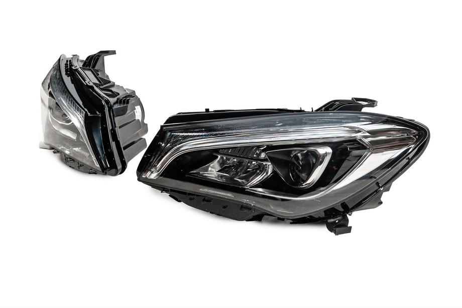 Mercedes CLA C117 2013-2019 Reflektory przednie z LED (2 szt.) Zdjęcia 4