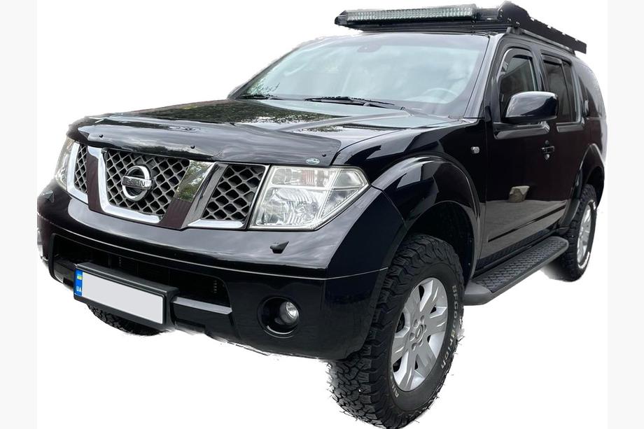 Nissan Pathfinder R51 2005-2014 Deflektor maski (EuroCap) Image