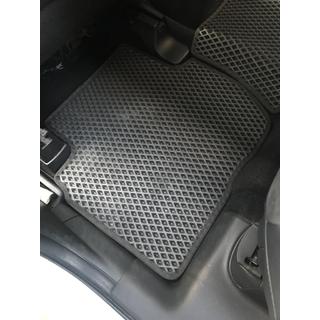 Dywaniki EVA P-HEV (czarne) Mitsubishi Outlander 2012-2021 zdjęcia 3