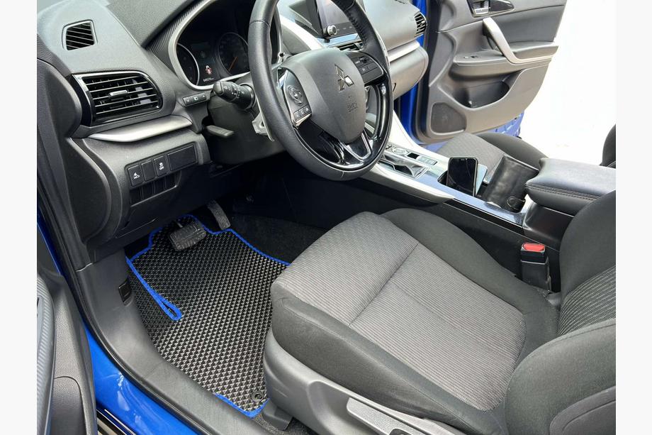 Mitsubishi Eclipse Cross 2017- Dywaniki EVA (Czarny) Image