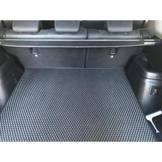 Dywanik bagażnika P-HEV EVA (Czarny) Mitsubishi Outlander 2012-2021 zdjęcia 3
