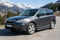Subaru Forester 2013-2018 Progi Boczné BlackLine (2 szt., Aluminium) zdjęcia 1