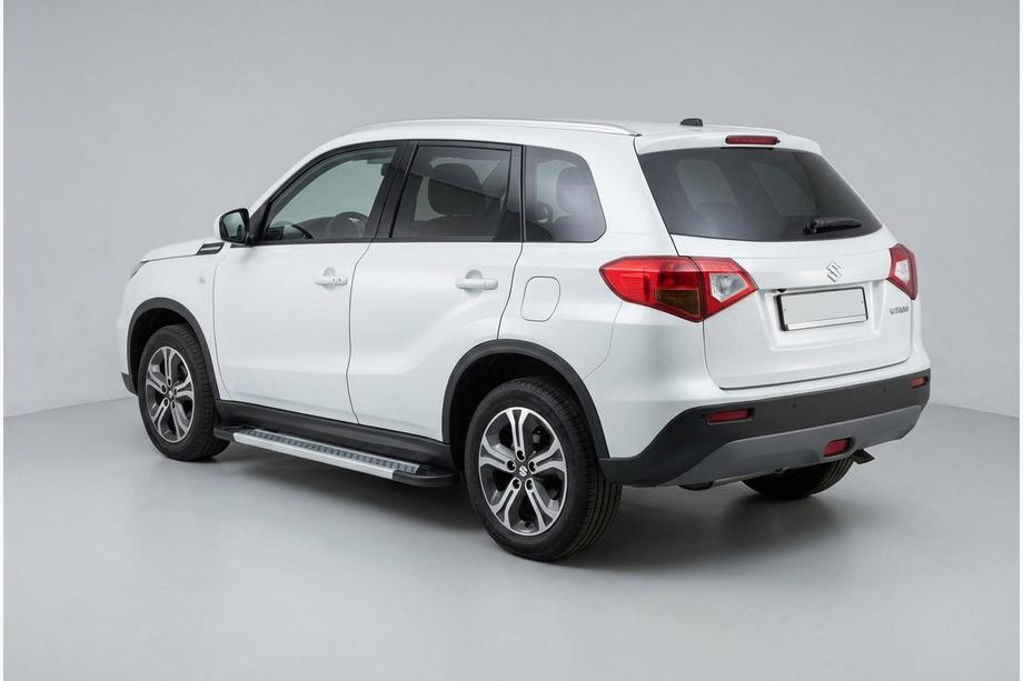 Suzuki Vitara 2015- Progi Boczné New Vision Grey (2 szt., Aluminium) Image
