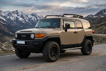 Toyota FJ Cruiser 2006-2022 Progi Boczné BlackLine (2 szt., Aluminium) zdjęcia 1